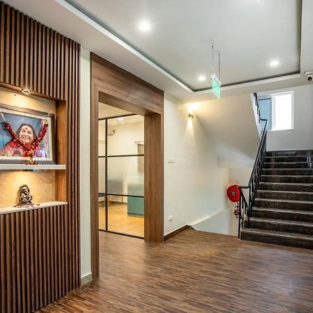 Viera Elite - Jubilee Hills Hotel Hyderabad Bagian luar foto