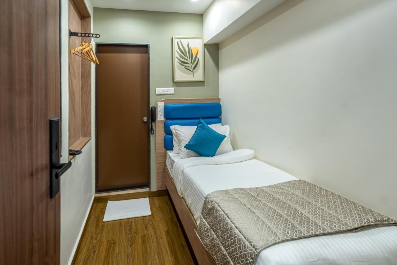 Viera Elite - Jubilee Hills Hotel Hyderabad Bagian luar foto